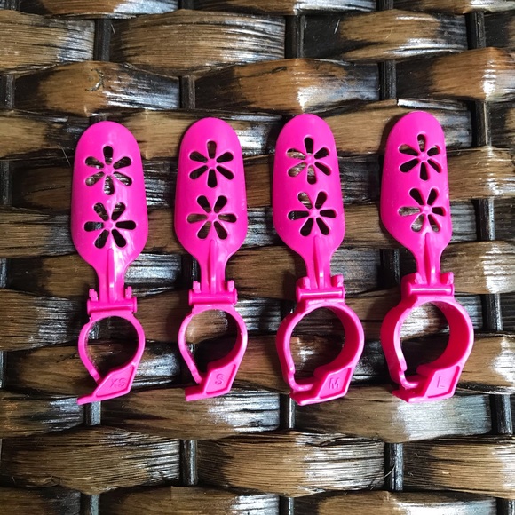 Perfect Mani Nail Polish Protectors - Picture 5 of 9